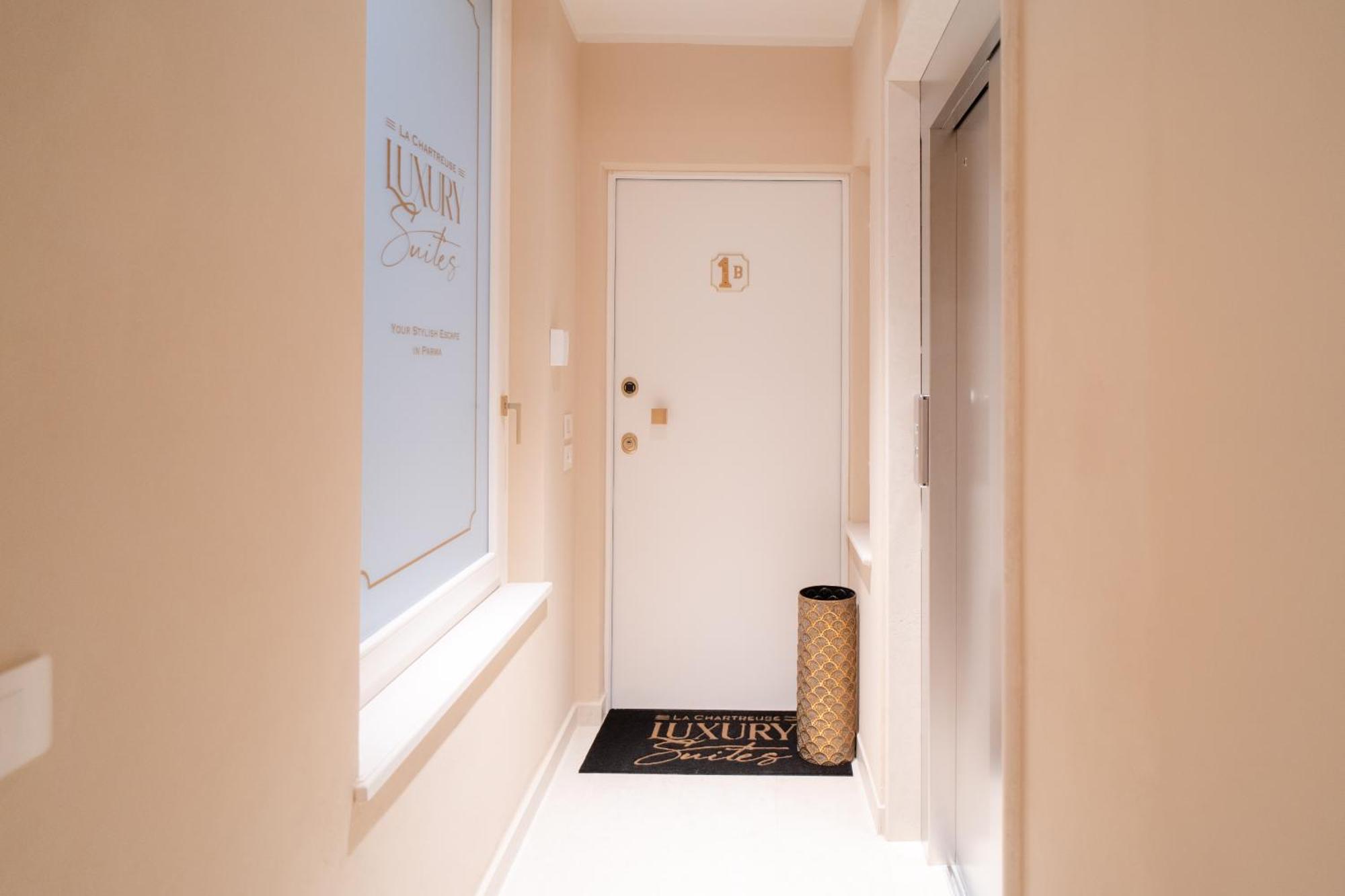 La Chartreuse Luxury Suites Parma Luaran gambar